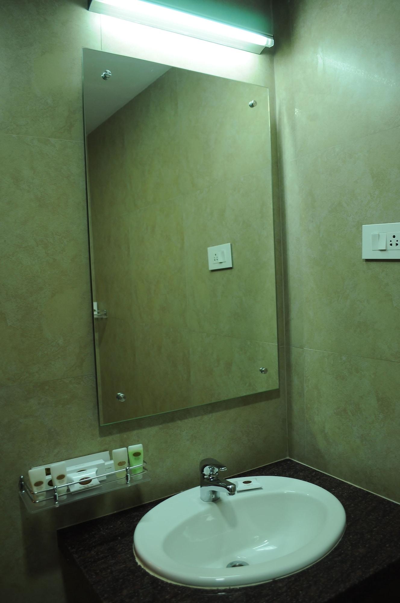 Hotel Prince Gardens كويمباتور المظهر الخارجي الصورة