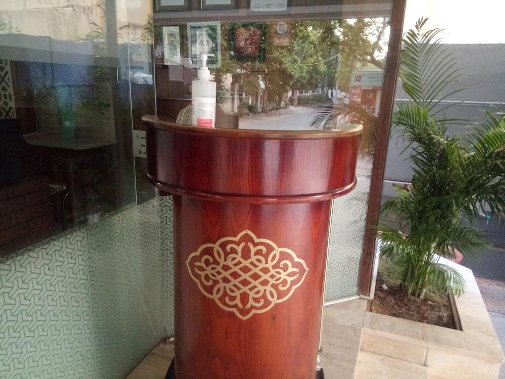 Hotel Prince Gardens كويمباتور المظهر الخارجي الصورة