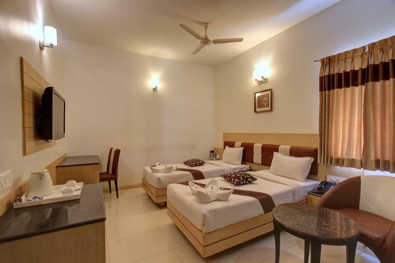 Hotel Prince Gardens كويمباتور المظهر الخارجي الصورة