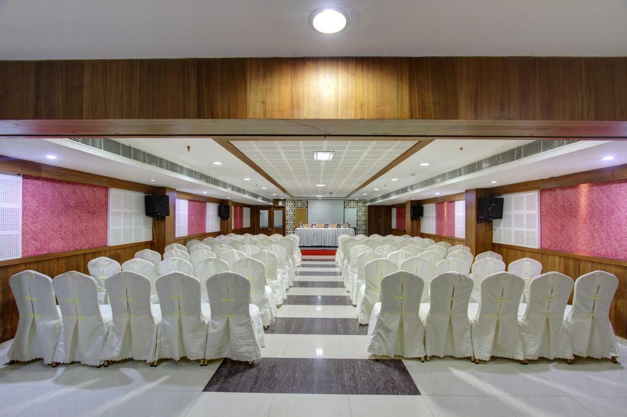 Hotel Prince Gardens كويمباتور المظهر الخارجي الصورة